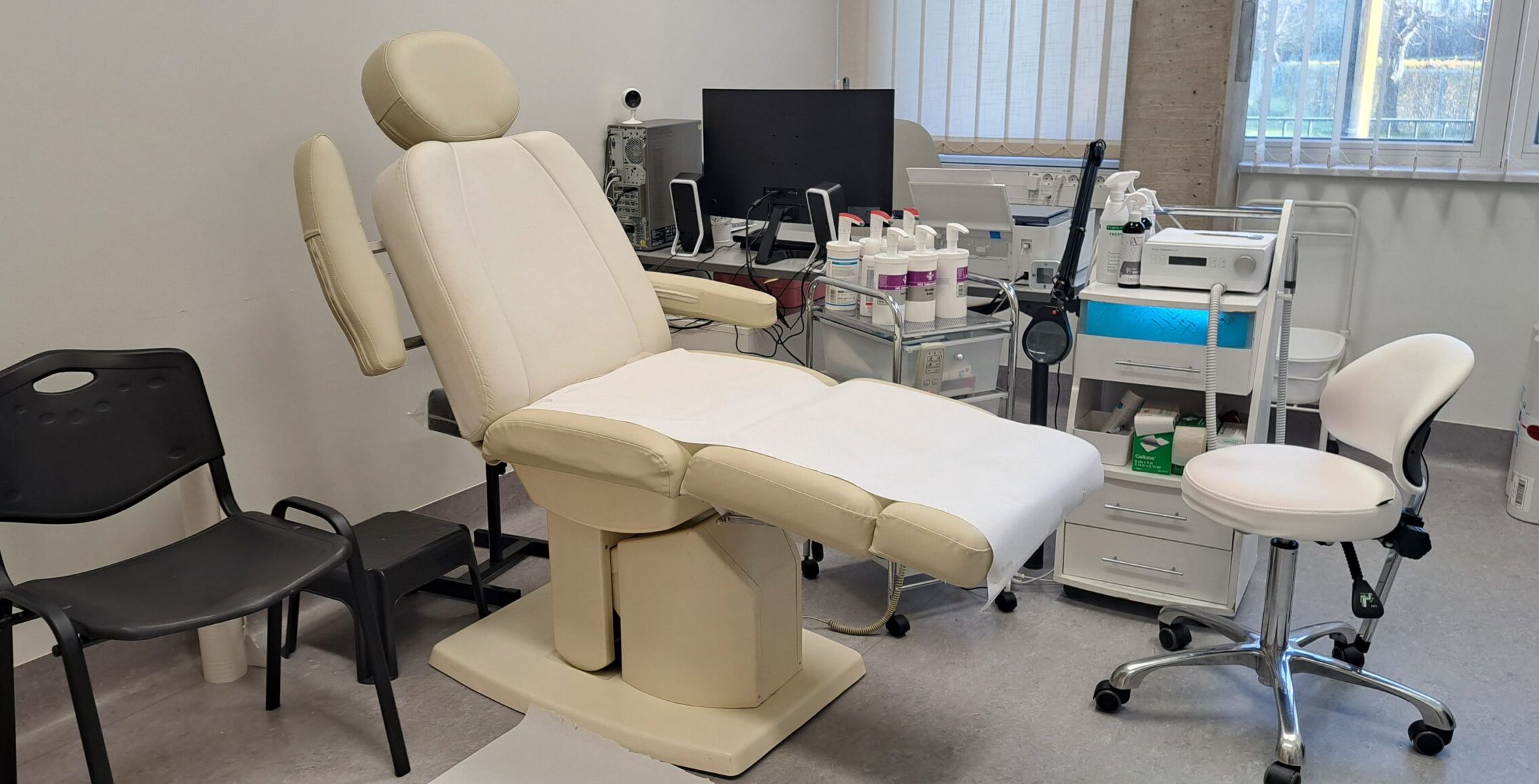 Tervedjalad kabinet ja jalahooldus